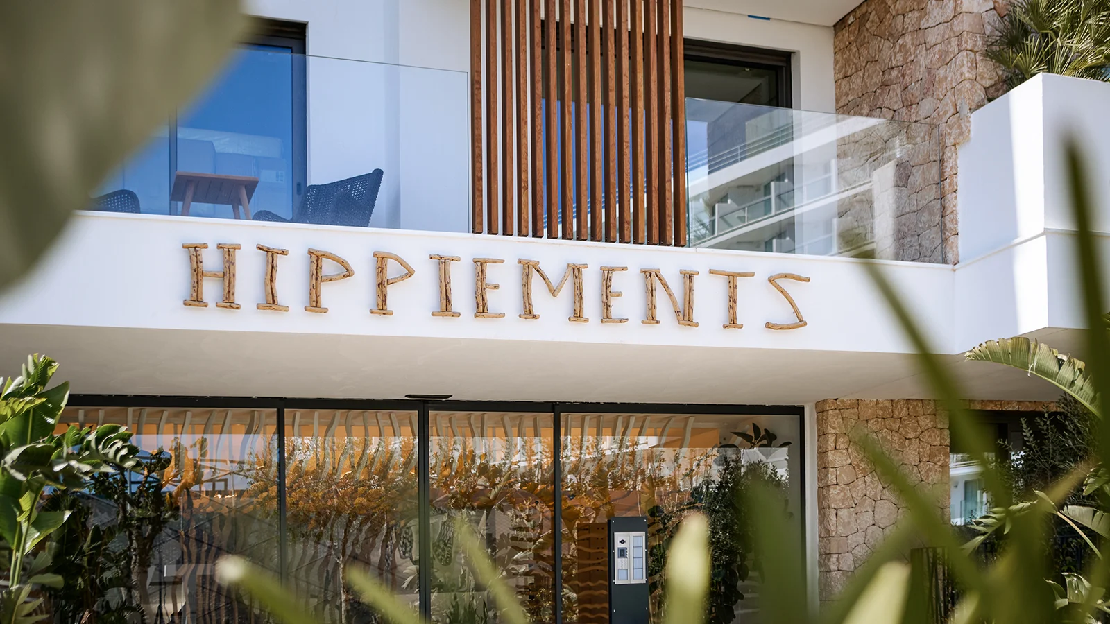 HIPPIEMENTS